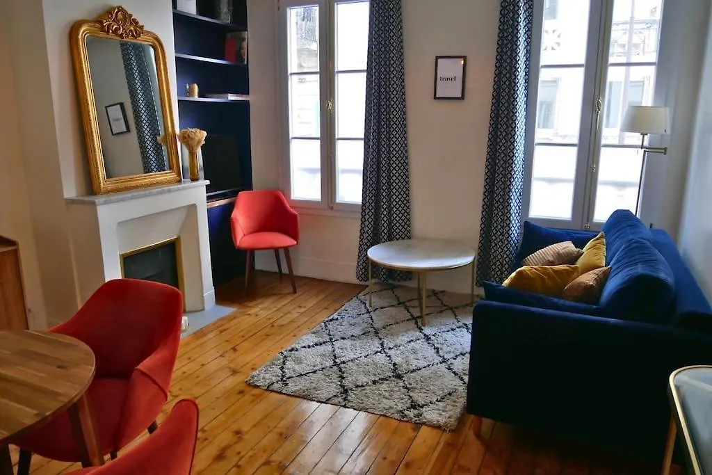 One Bedroom Apartment Batignolles Paris