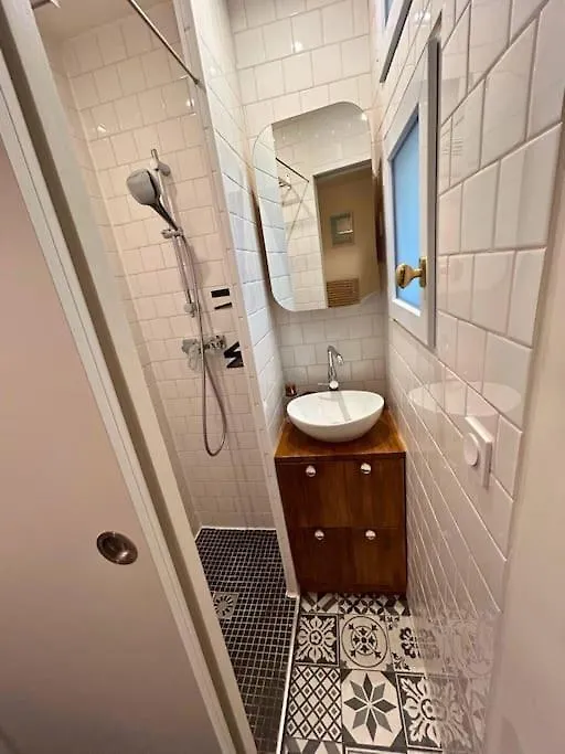 One Bedroom Apartment Batignolles Paris