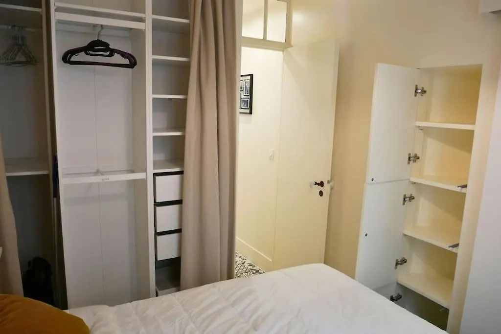 One Bedroom Apartment Batignolles Paris