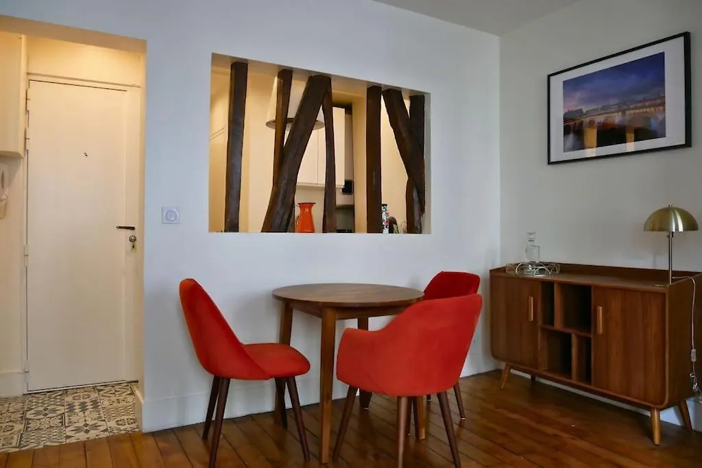 One Bedroom Apartment Batignolles Paříž 0*,  Francie